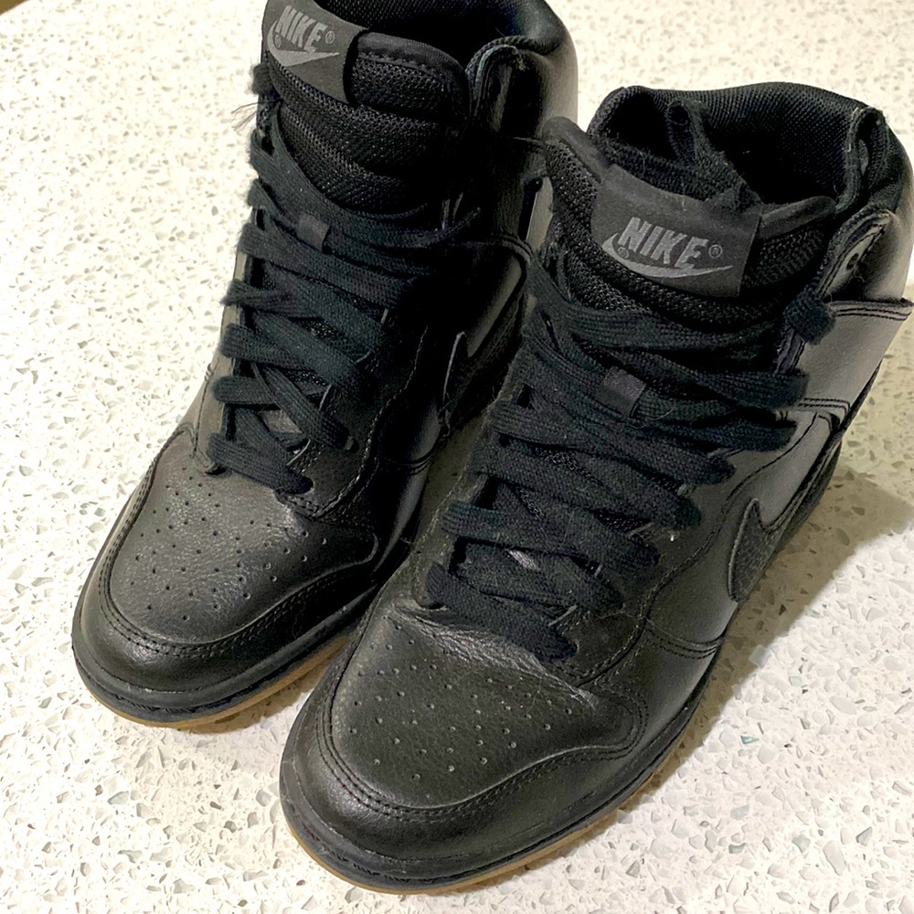 Nike dunk sky hi wedge sneaker